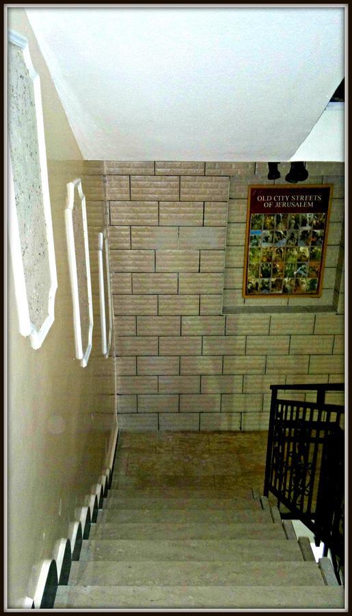 Crystal Hotel فندق كريستال Nablus Esterno foto